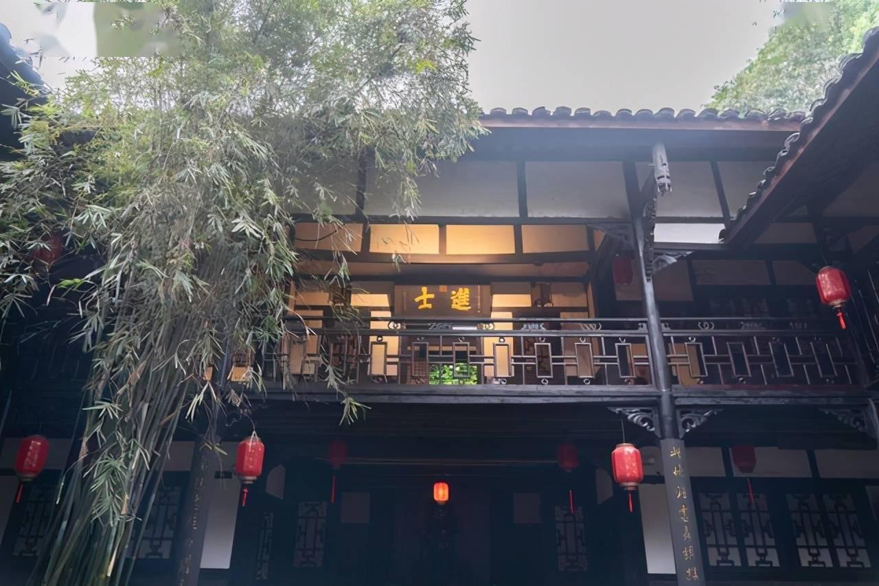投简历不小心投到自己公司了怎么办？游戏画面